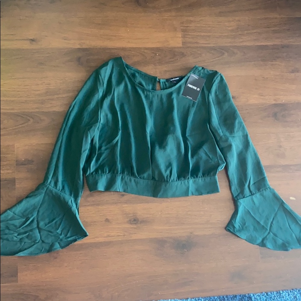 Forever21 Forest green long sleeve crop top